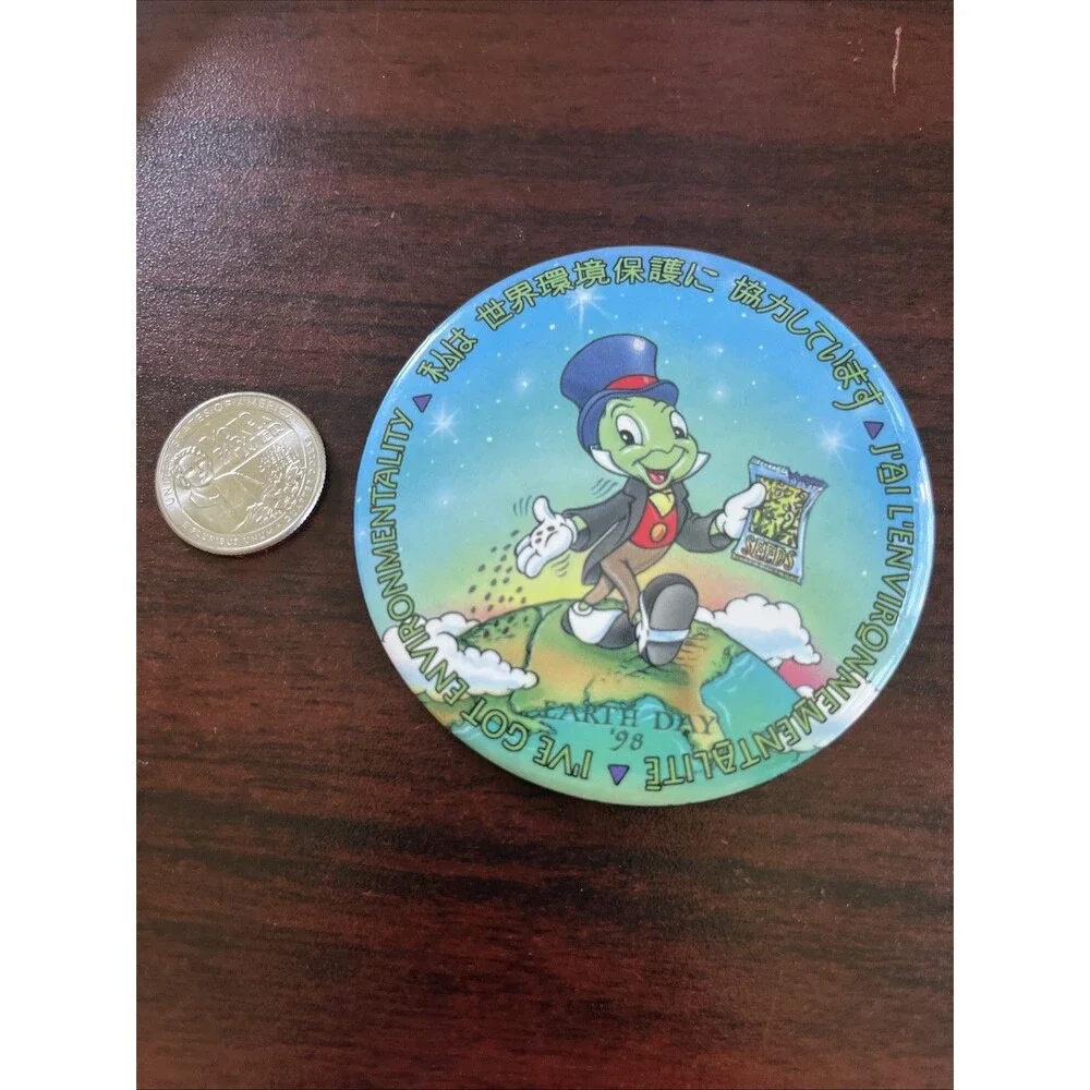 Disney Earth Day 1998 Jiminy Cricket Japanese‎ Button Pin